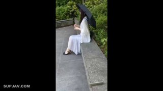 年轻小伙家里约炮单位的美女同事还是一个无毛B骚的很干起来太爽了完美露脸